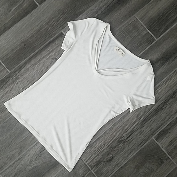 NWOT Hollister top - Picture 5 of 6